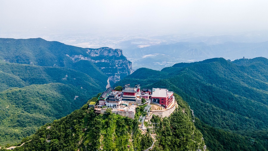 云台山茱萸峰 (1).jpg